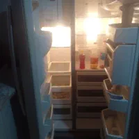 یه یخچال فریزر ساید بای ساید سامسونگ‌