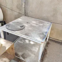 میز برای وسایل میکانیکی