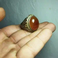 انگشتر خاص و کلکسیونی با نگین معدنی