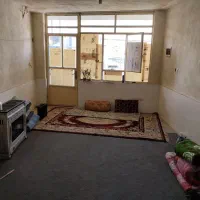 خونه را اجاره کردم نیاز به همخونه آقا