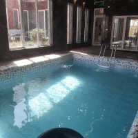 اجاره-روزانه-ویلا-استخرسرپوشیده-مستقیم-ازمالک