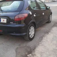 ۲۰۶ مدل ۸۱ تمیز و خانگی|خودرو سواری و وانت|اصفهان, باغ فدک|دیوار