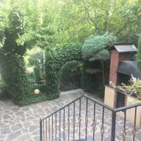 اجاره باغ ویلا لب جاده گنجنامه استخر دار