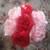 شاخه گل با روبان