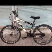 دوچرخه 26
