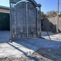 اجرای تخصصی پله های گرد و درب های لوکس|خدمات پیشه و مهارت|دورود, |دیوار