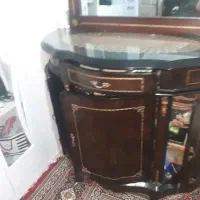 یک عدد کنسول در حد نو تمیز