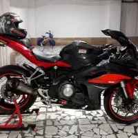 بنلی ریس دوسیلندر ۳۰۲