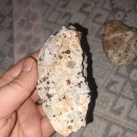 سنگ معدنی|جواهرات|رباط‌کریم, رباط‌کریم|دیوار