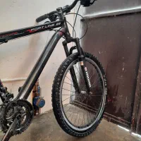 دوچرخه|دوچرخه، اسکیت، اسکوتر|بیستون, |دیوار