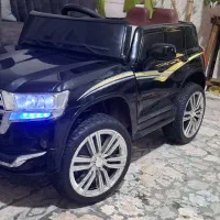 ماشین شارژی لندکروز مشکی