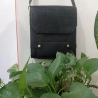 کیف دوشی چرمی مردانه