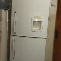 فروش یخچال فریزر سالم و در حال کار