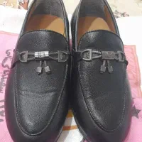 یک جفت کفش کالج