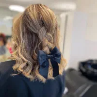 استخدام خدمتکار سالن زیبایی ظفر نزدیک مترو