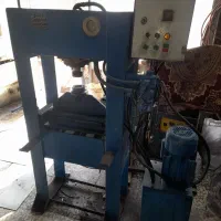 پرس هیدرولیک حرارتی داغی کلیشه