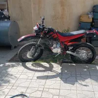 تریل مزایده 200