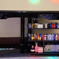 تلویزیون LG21 و میز تلوزیون sonorous|تلویزیون و پروژکتور|شاهین‌شهر, گرگاب|دیوار