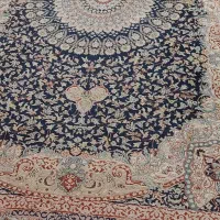 فرش قرن  ۹ متری