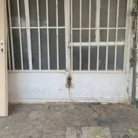 یک باب مغازه تجاری