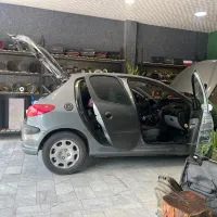 پژو ۲۰۶کم کار وتمیز|خودرو سواری و وانت|مشهد, استاد یوسفی (شهرک غرب)|دیوار