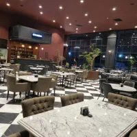 استخدام آشپز و کمک آشپز