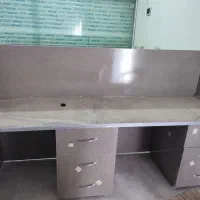 میز مناسب پیشخوان