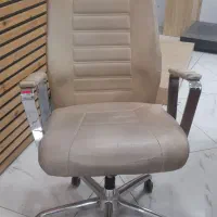 صندلی معاونی