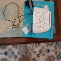 یکدستگاه مودم تلفن خانگی