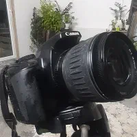 کانن d400