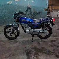 موتورسیکلت ۲۰۰