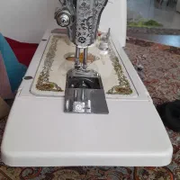 چرخ خیاطی قدیمی