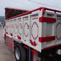 راننده با ماشین (ایسوزو۳تن)