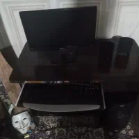 میز کامپیوتر