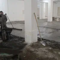 بتن ریزی دستی امیدی|خدمات پیشه و مهارت|تهران, طرشت|دیوار