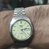 ساعت سیکو تمام شبنما