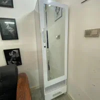 کمد آیینه دار