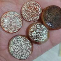 سنگ سلیمانی باباقوری مُصوّر|کلکسیون اشیاء عتیقه|اهواز, کمپلو شمالی|دیوار