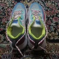 کفش اسپرت اورجینال رنگ خاص و کمیاب سایز ۴۳|کیف، کفش، کمربند|بیرجند, |دیوار