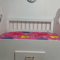 تخت کودک همراه تشک