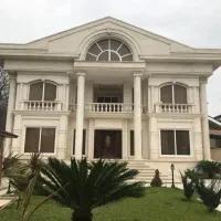 300 متر ویلایی نوساز/بهترین فاز/فول مشاعات/کم نظیر