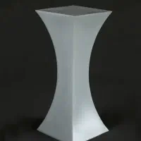 میز سوارز کمرباریک مربع