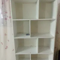 یه جا کتابی زیبا و جادار و سبک طول صدو هشتاد