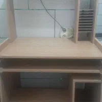 میز کامپیوتر mdf چرخدار