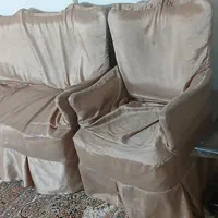 مبل ۷نفره همراه با روکش صندلی و عسلی در حد نو|مبلمان خانگی و میز عسلی|تهران, دردشت|دیوار