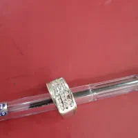 انگشتر طلا سفید با نگین برلیان