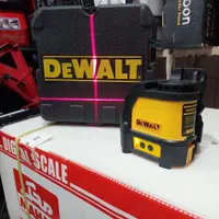 تراز لیزری دیوالت ۲ خط نور قرمز ۱۸۰ درجه تیپ ۱