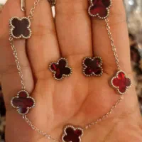 گوشواره و گردنبند شیک