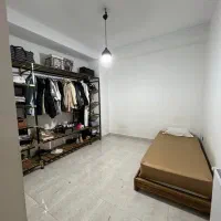 ۹۸متری/وام دار