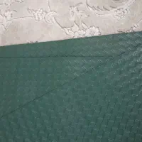 سه عدد زیر بشقابی ، سبز ارتشی